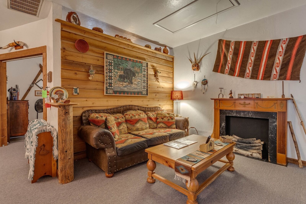 Whispering Pines Bed Amp Breakfast 46/69