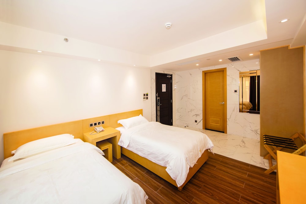San Tung Fong Commercial Inn South Wing 9/21