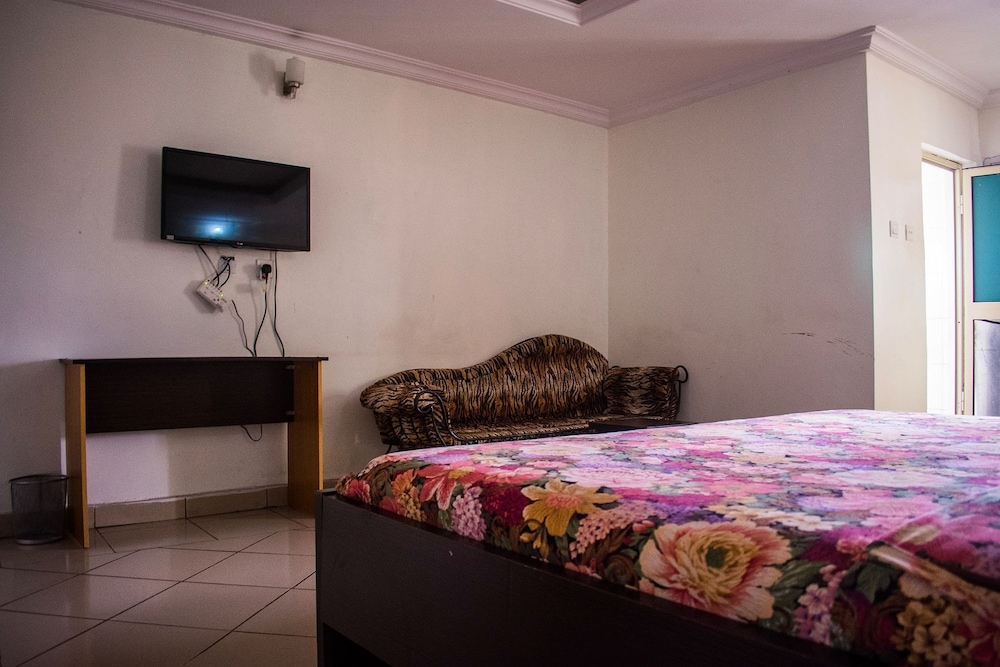 Bavidi Hotel 22/68