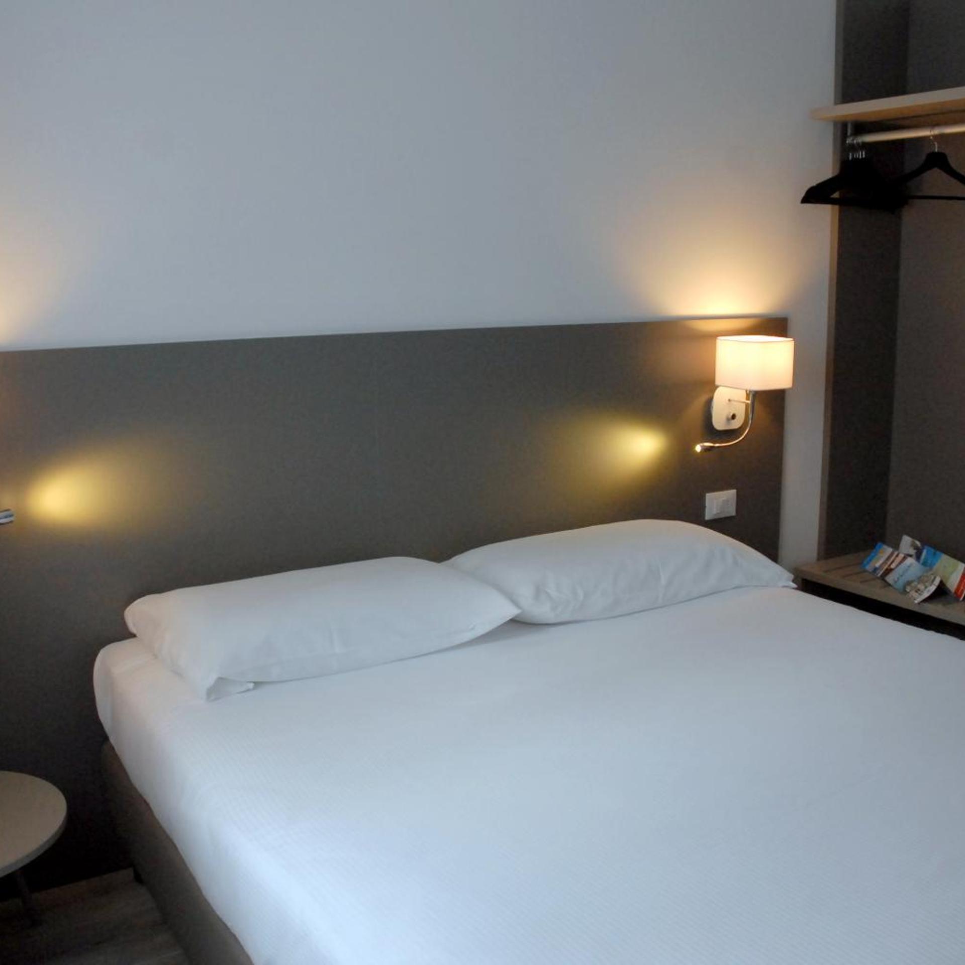 غرفة سوبيريور بسرير مزدوج أو سريرين منفصلين، Albergo Ristorante Sonia 2/10