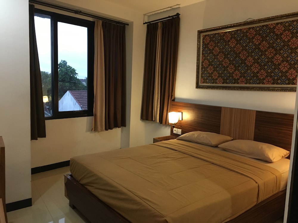 Hotel Kristina 9/29