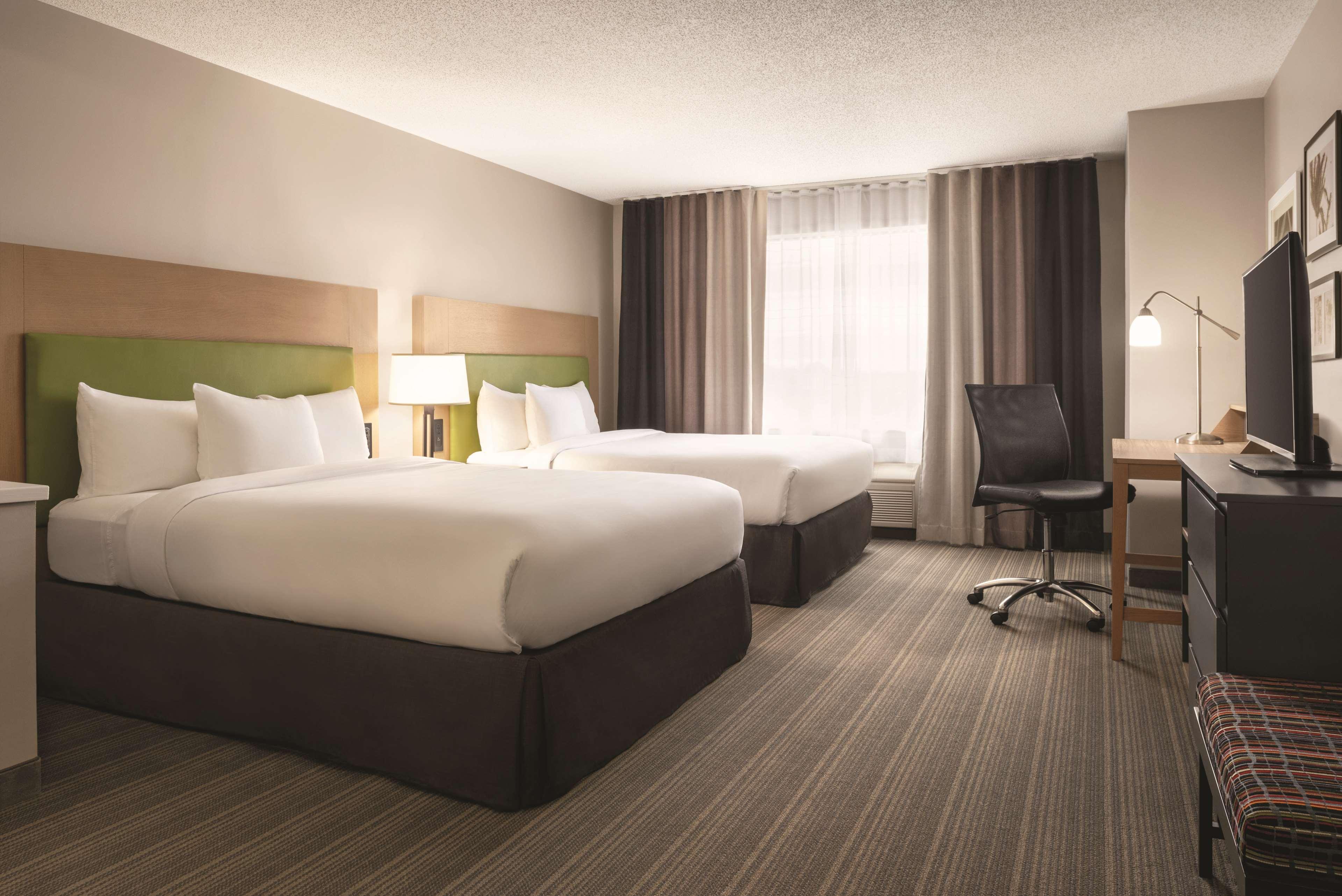 SUITE, 2 QUEEN BEDS