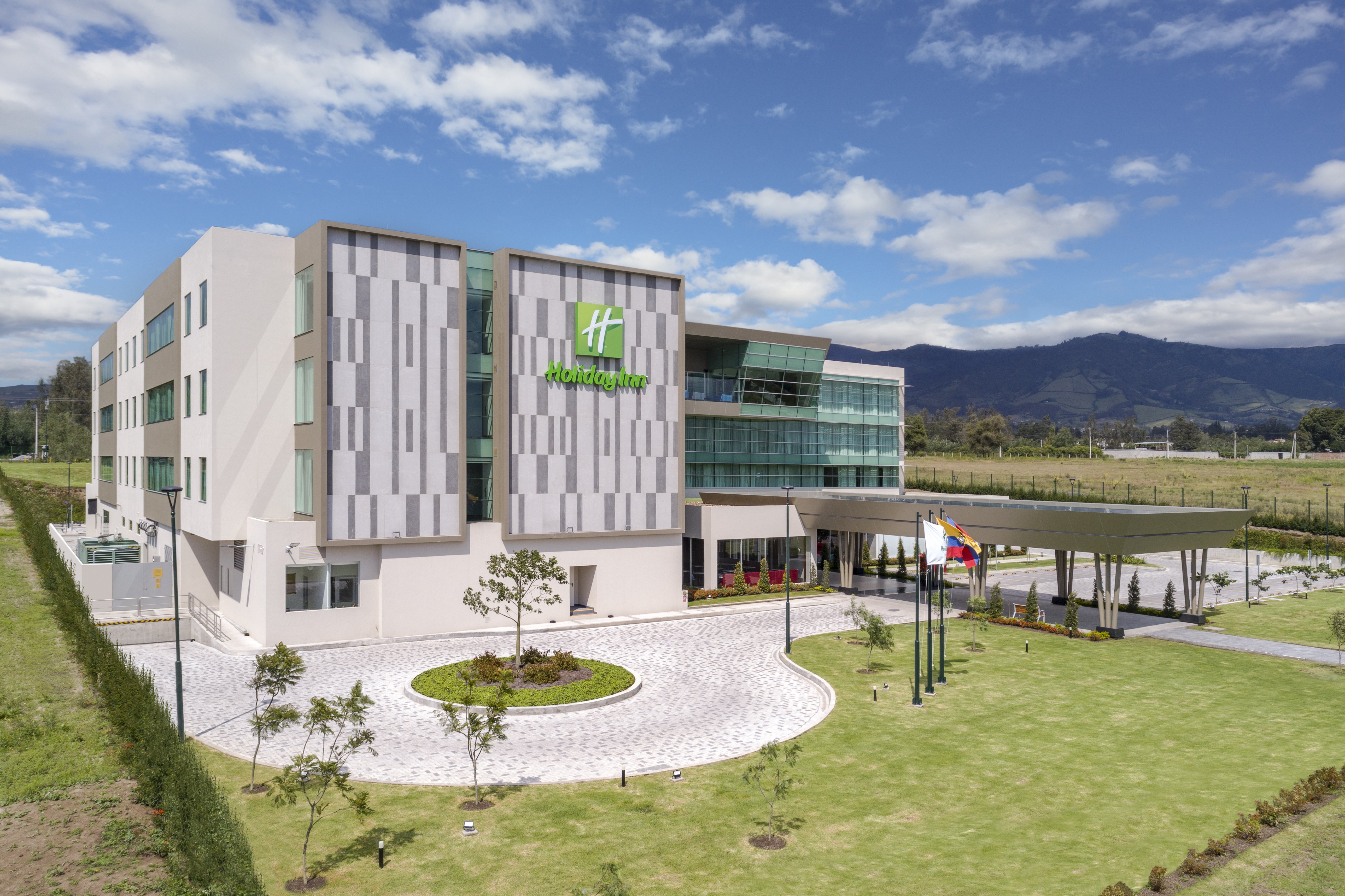 Holiday Inn Quito Airport 10/66