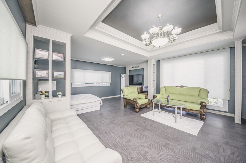 Jeju Washington Pension 19/32