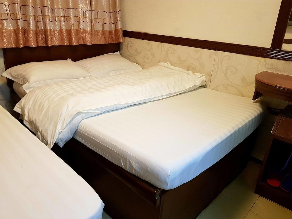 Family, Triple, Multiple Beds