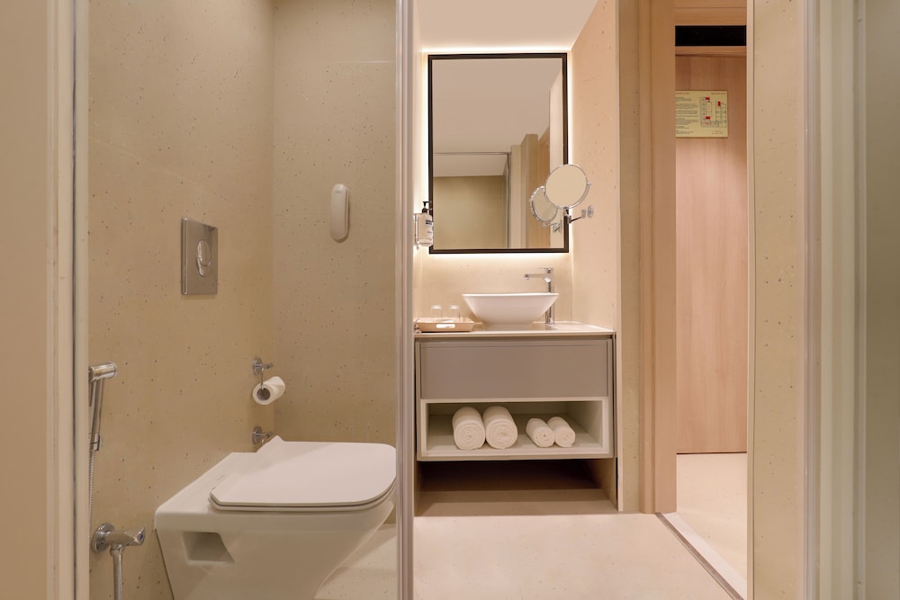 Keys Hotel Pimpri Pune 56/59
