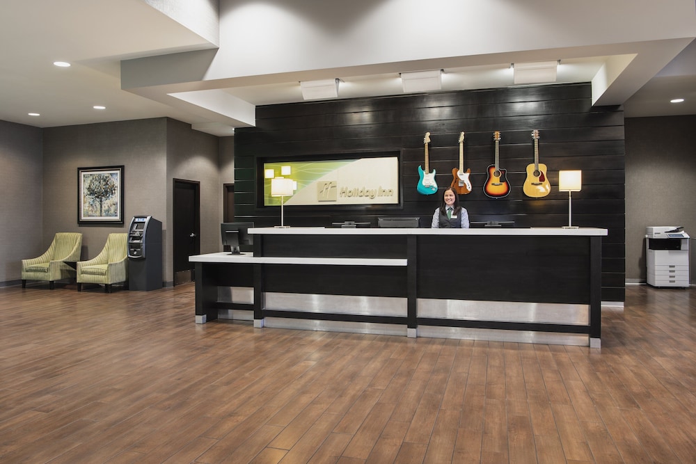 Holiday Inn Saskatoon Downtown 7/75