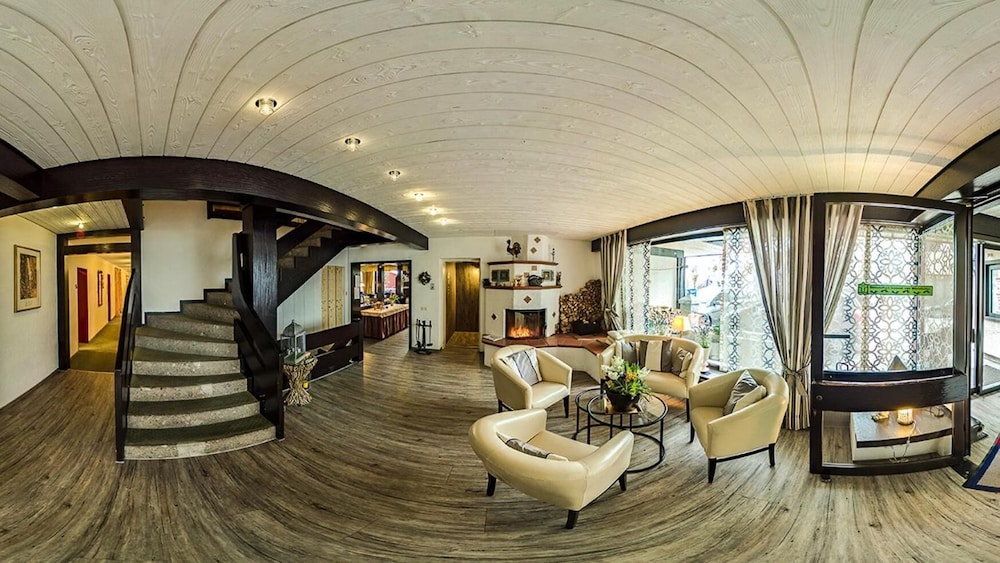 Hotel Brandl 33/50