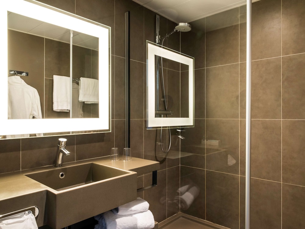 Novotel Le Mans 15/71