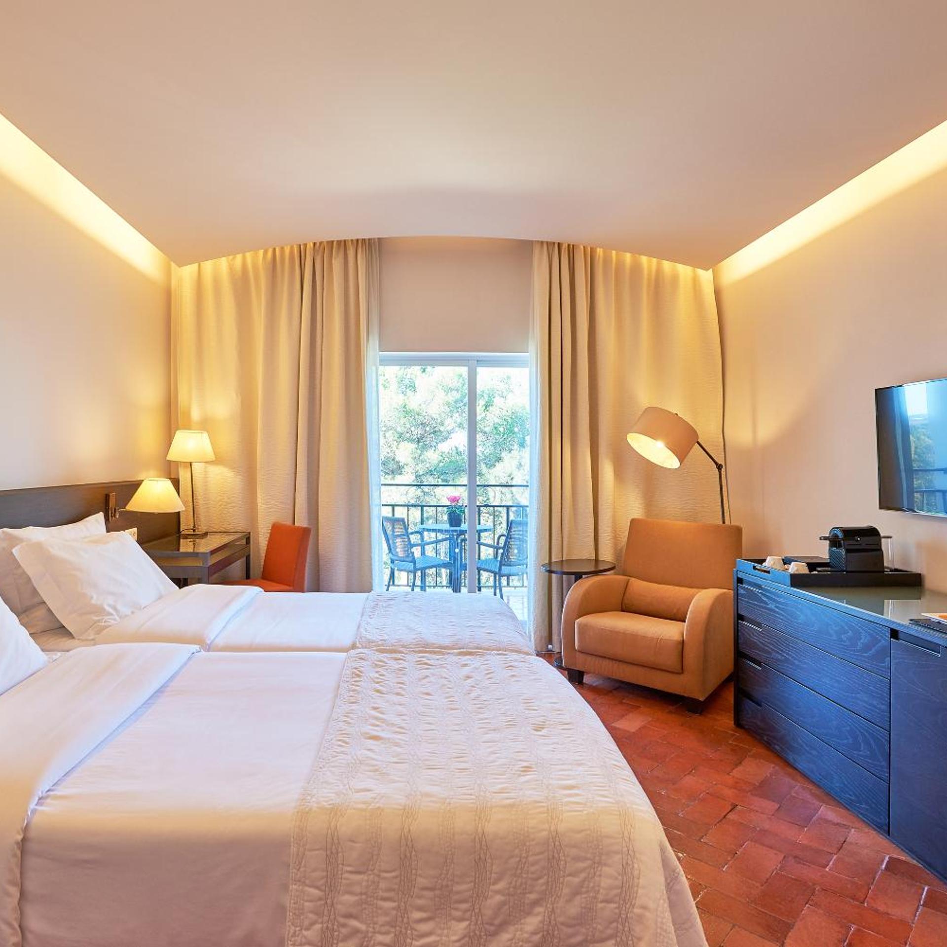 Family, Double or Twin Bed