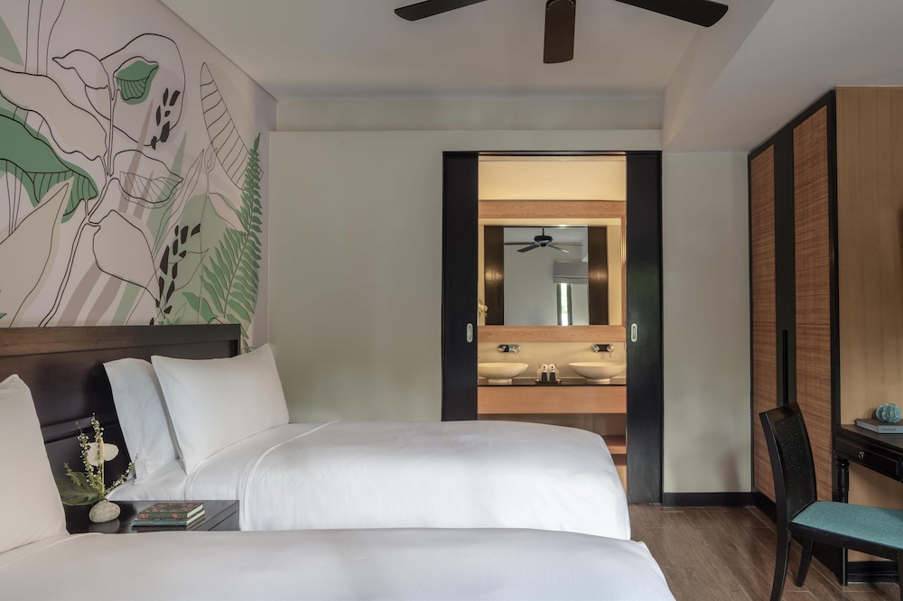 Anantara Mai Khao Phuket Villas 14/46