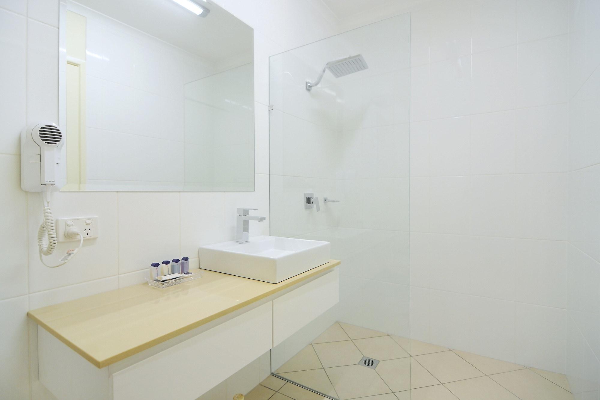 Mimosa, 2 Bedrooms, Family, Apartment