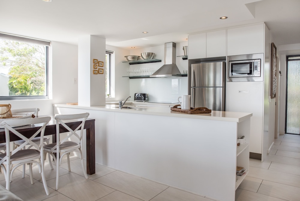 Noosa Pacific Riverfront Resort 3/50