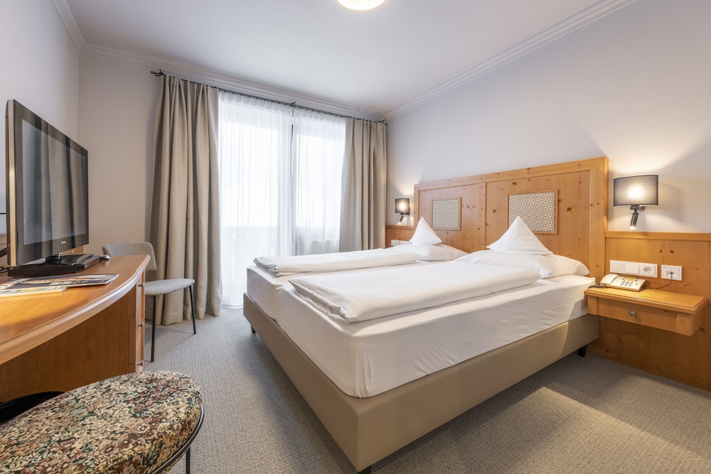 Hotel Jakob 27/63