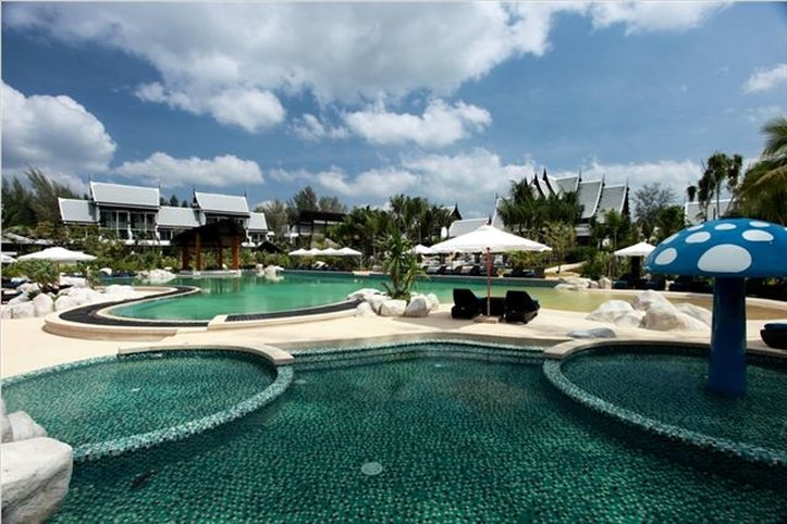 Natai Beach Resort and Spa 16/19
