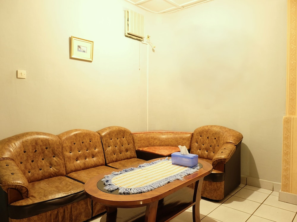 Hotel Martani 33/50