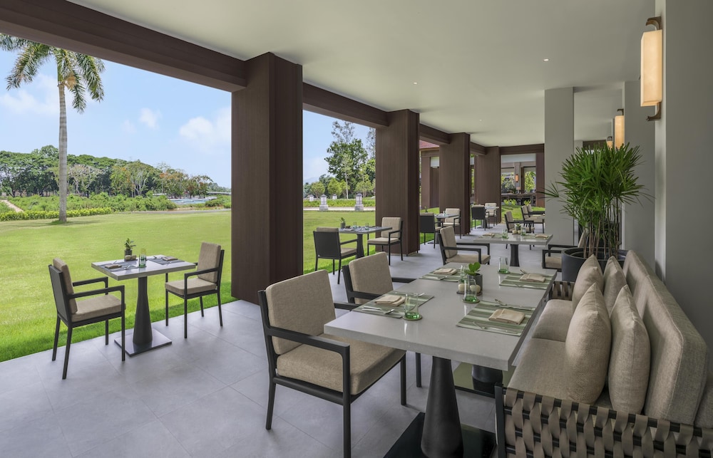 Kahavadi Chiang Rai, Curio Collection by Hilton 43/50