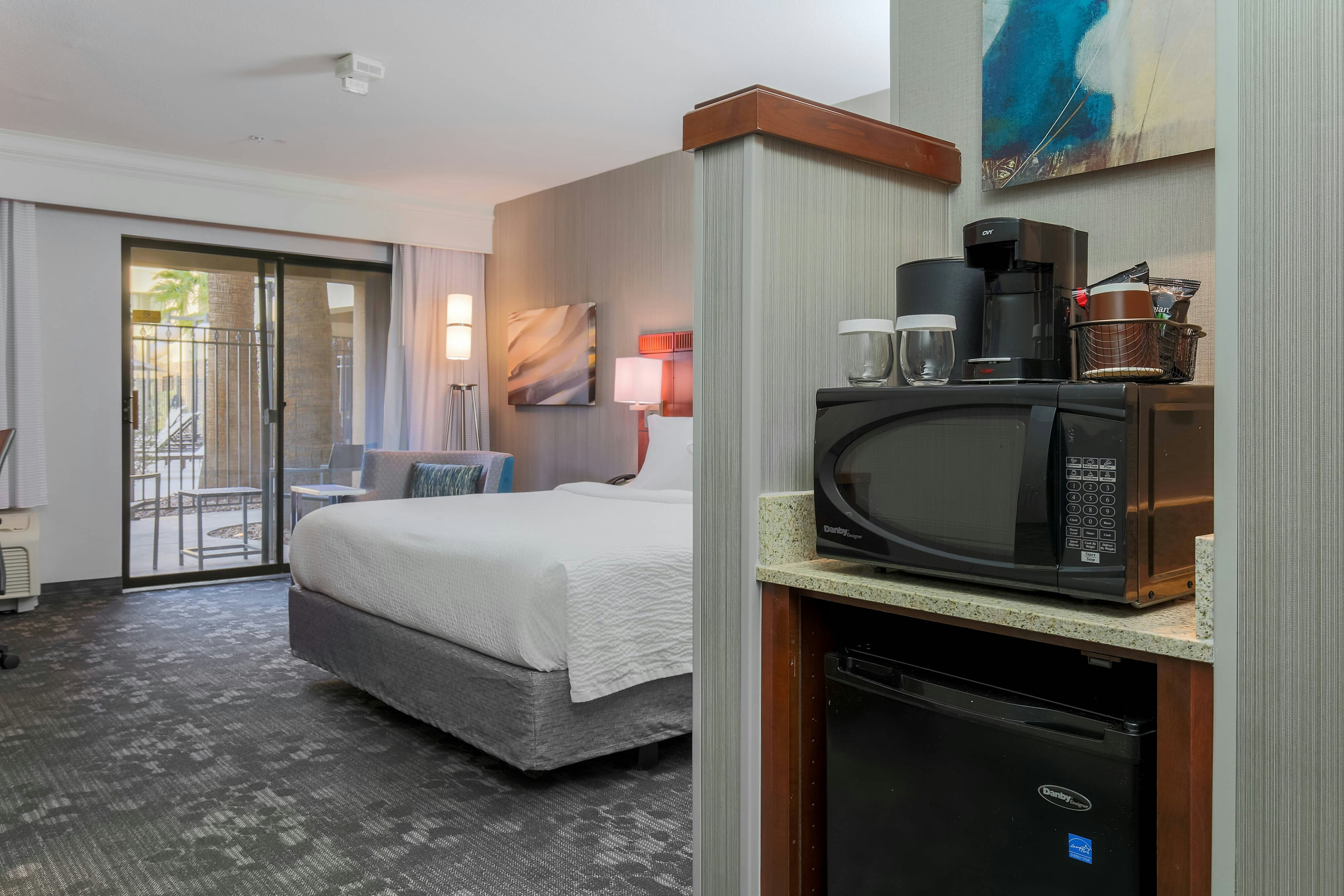 Courtyard Las Vegas South 12/35