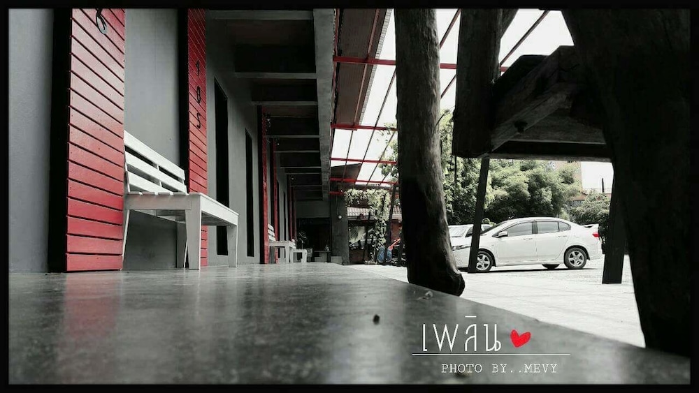 Ploenjai Hotel Ranong 46/48