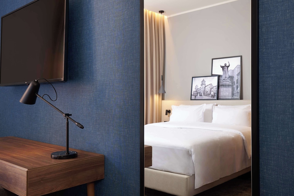 Radisson Hotel Ferrara 59/60
