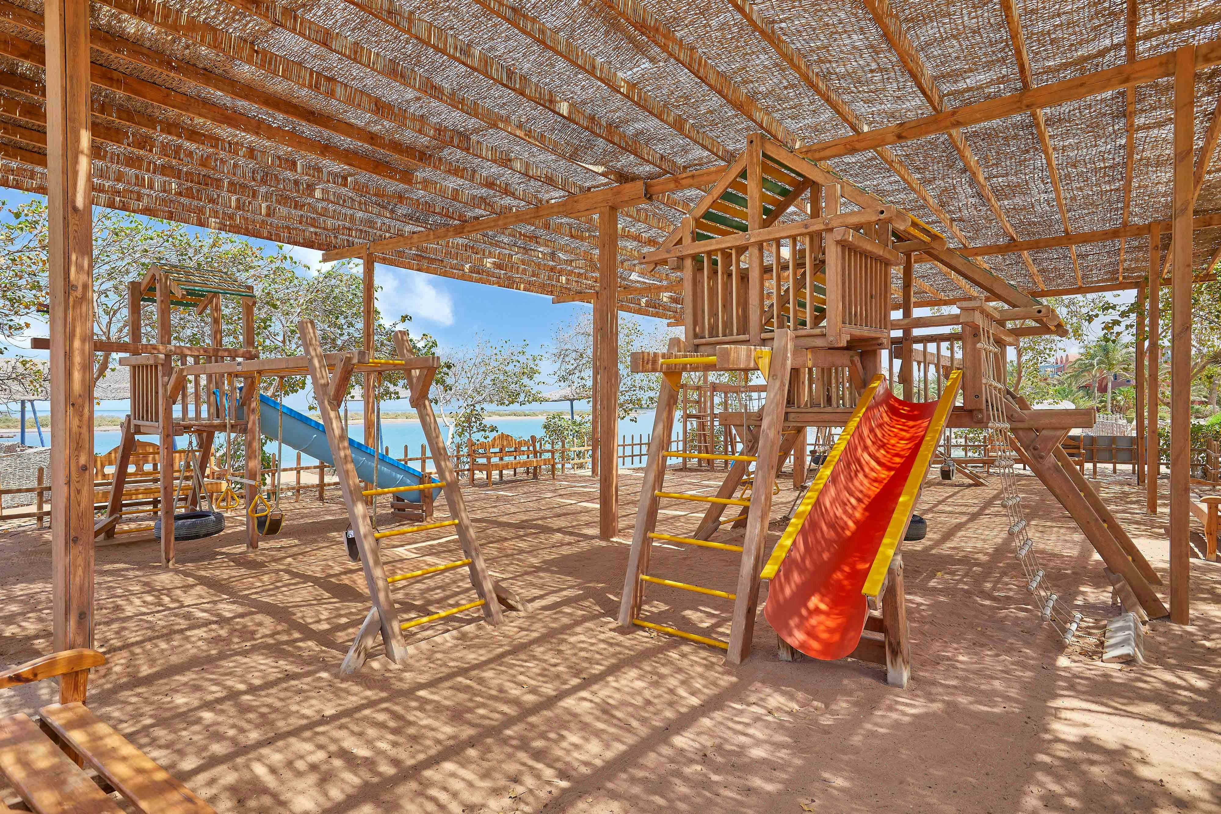 Sheraton Miramar Resort El Gouna 1/26