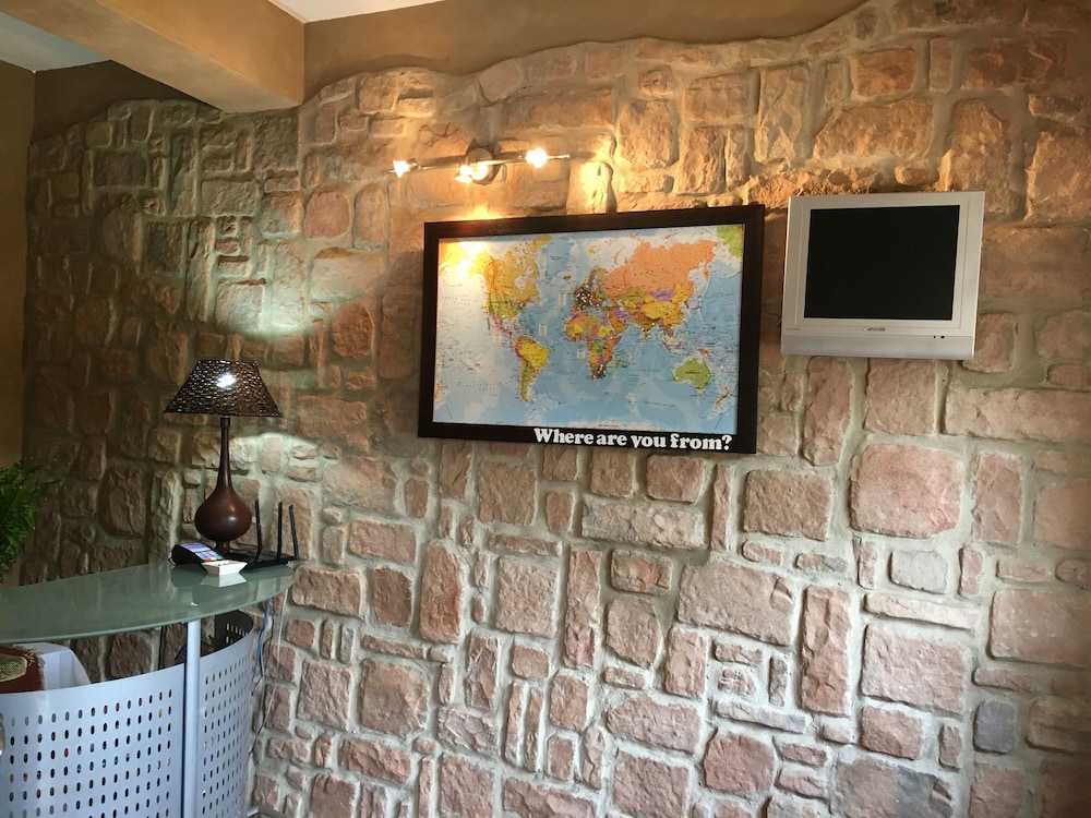 Ingwenya Lodge 2/50