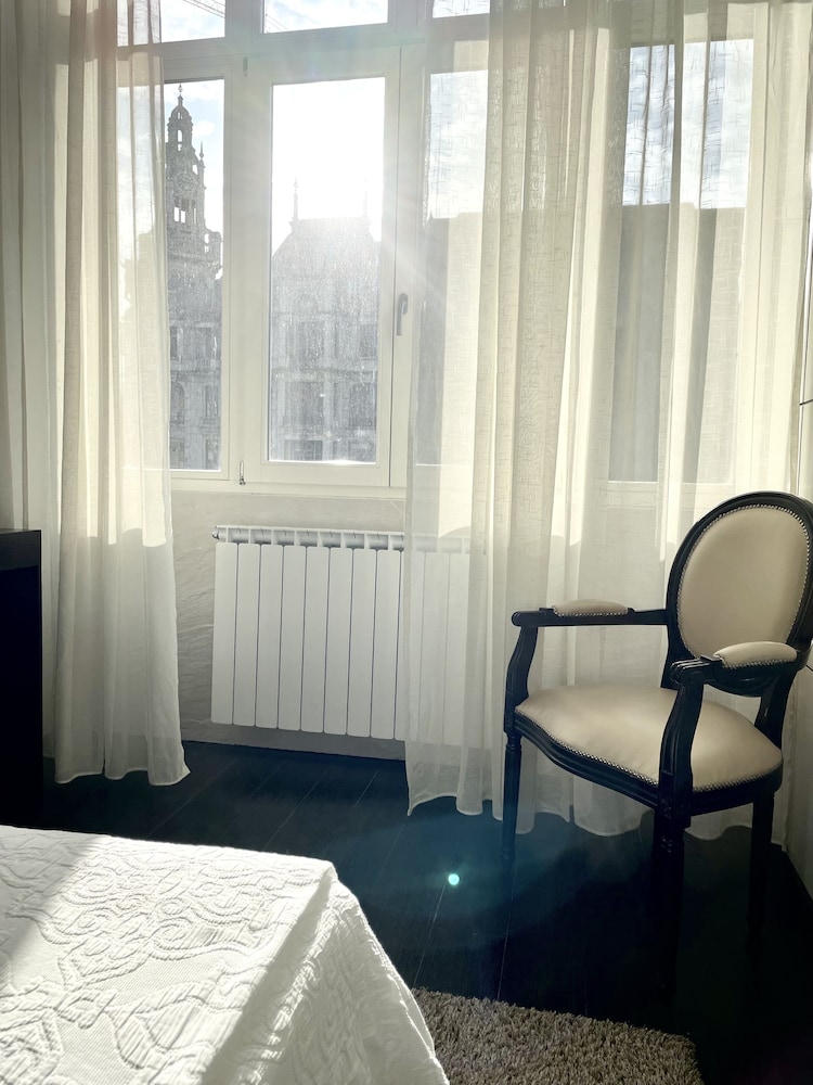 Universal Hotel 43/58