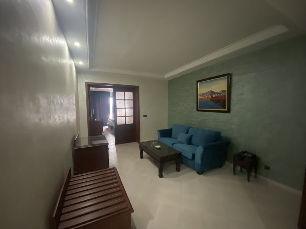 Azur Hotel 31/35