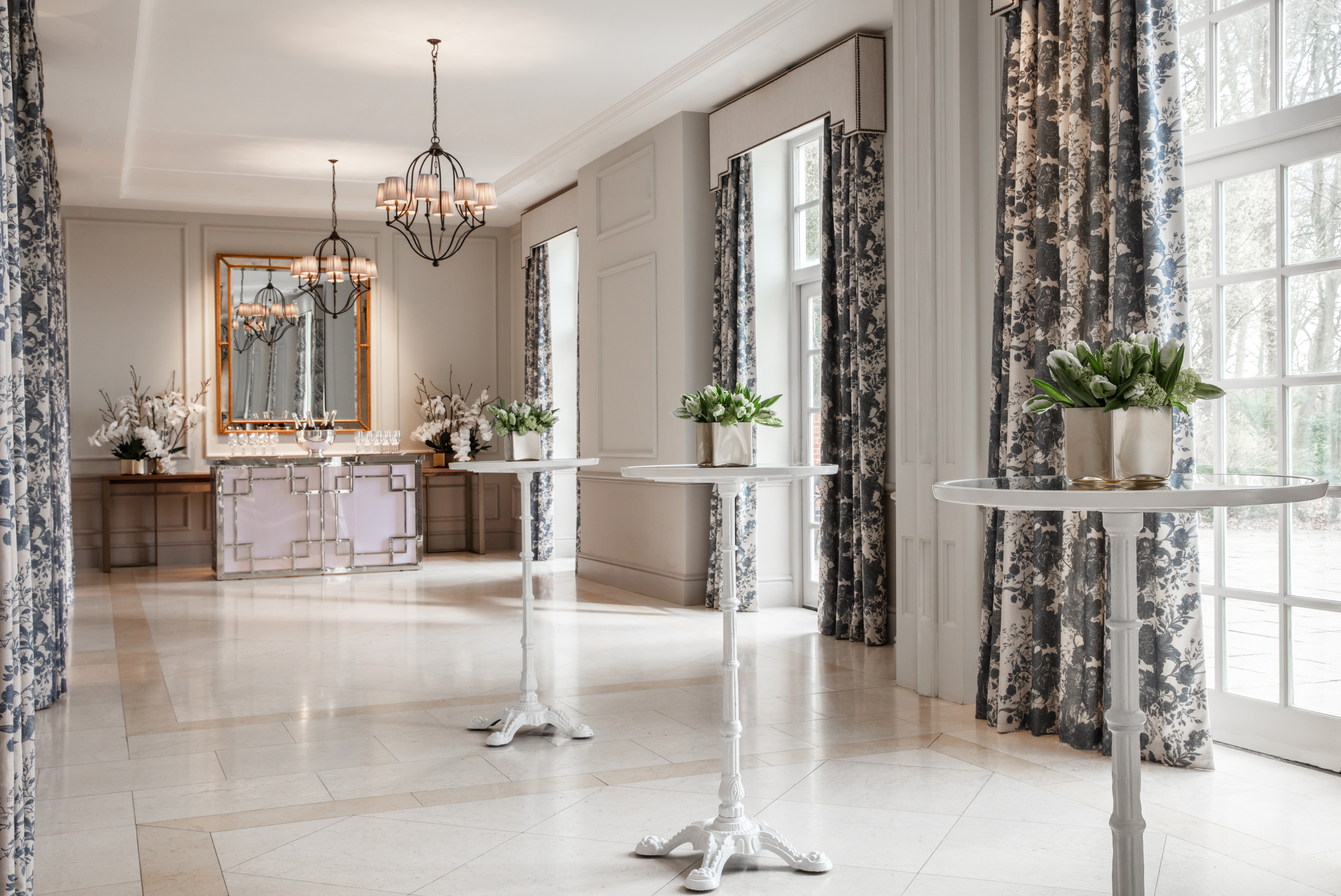 Four Seasons Hotel Hampshire 11/84