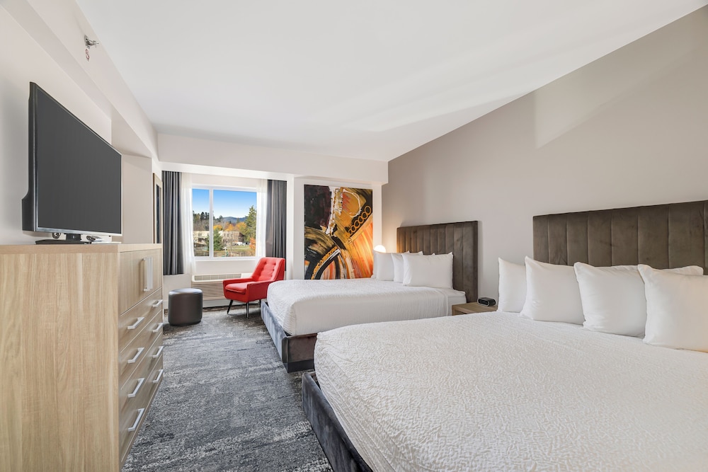 Lake Placid Inn Boutique Hotel 9/50
