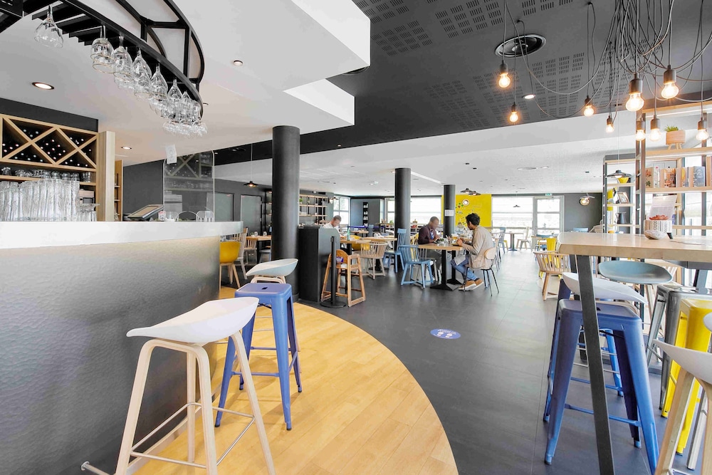 Hotel Restaurant Campanile Roissy Le Mesnil-Amelot 47/58