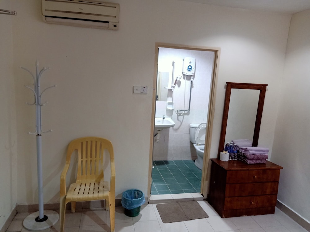 Hotel O Prai Jaya 12/50