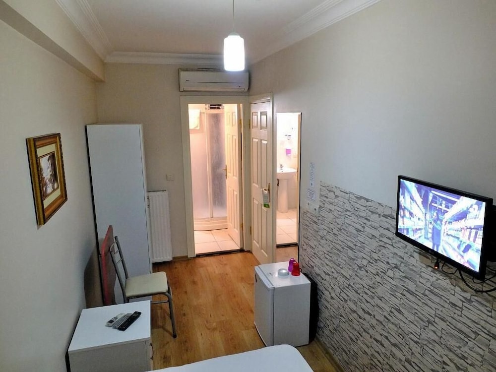 Kadikoy Port Hotel 8/55