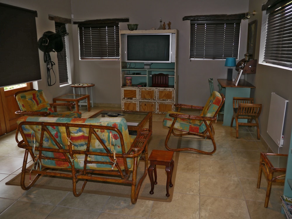 Lauricedale Country House 21/23