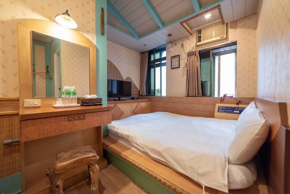 ShanKou Hotspring Hotel 10/53