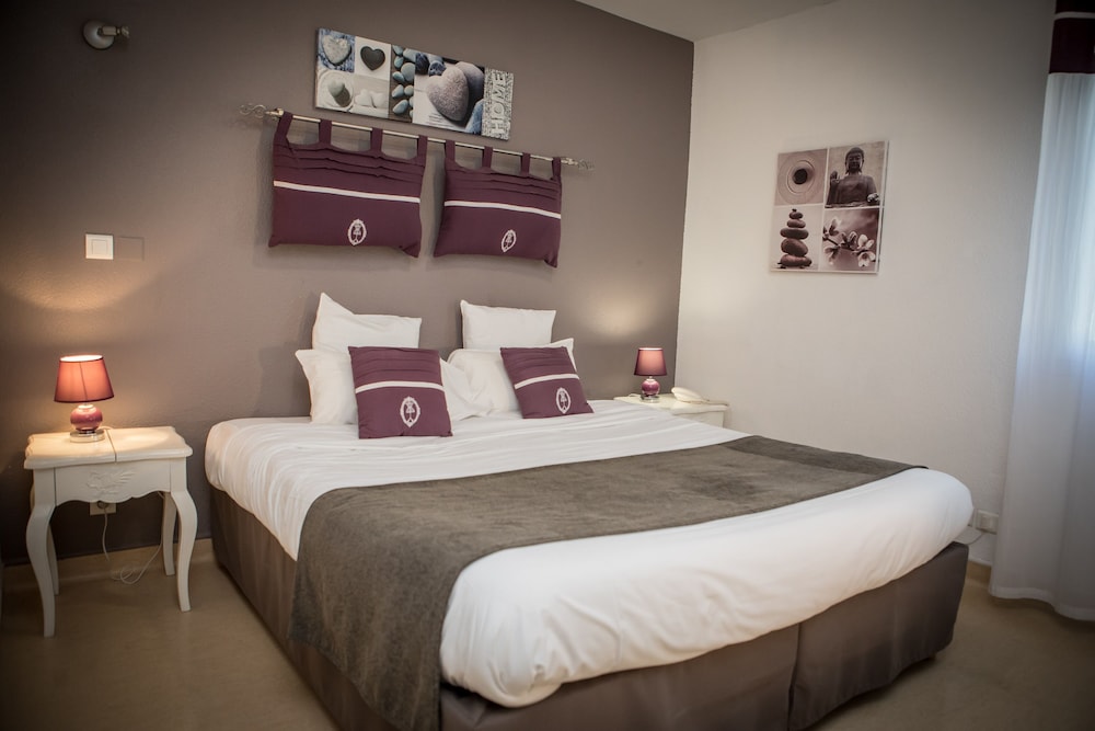 HOTEL LE PRESIDENT 20/58