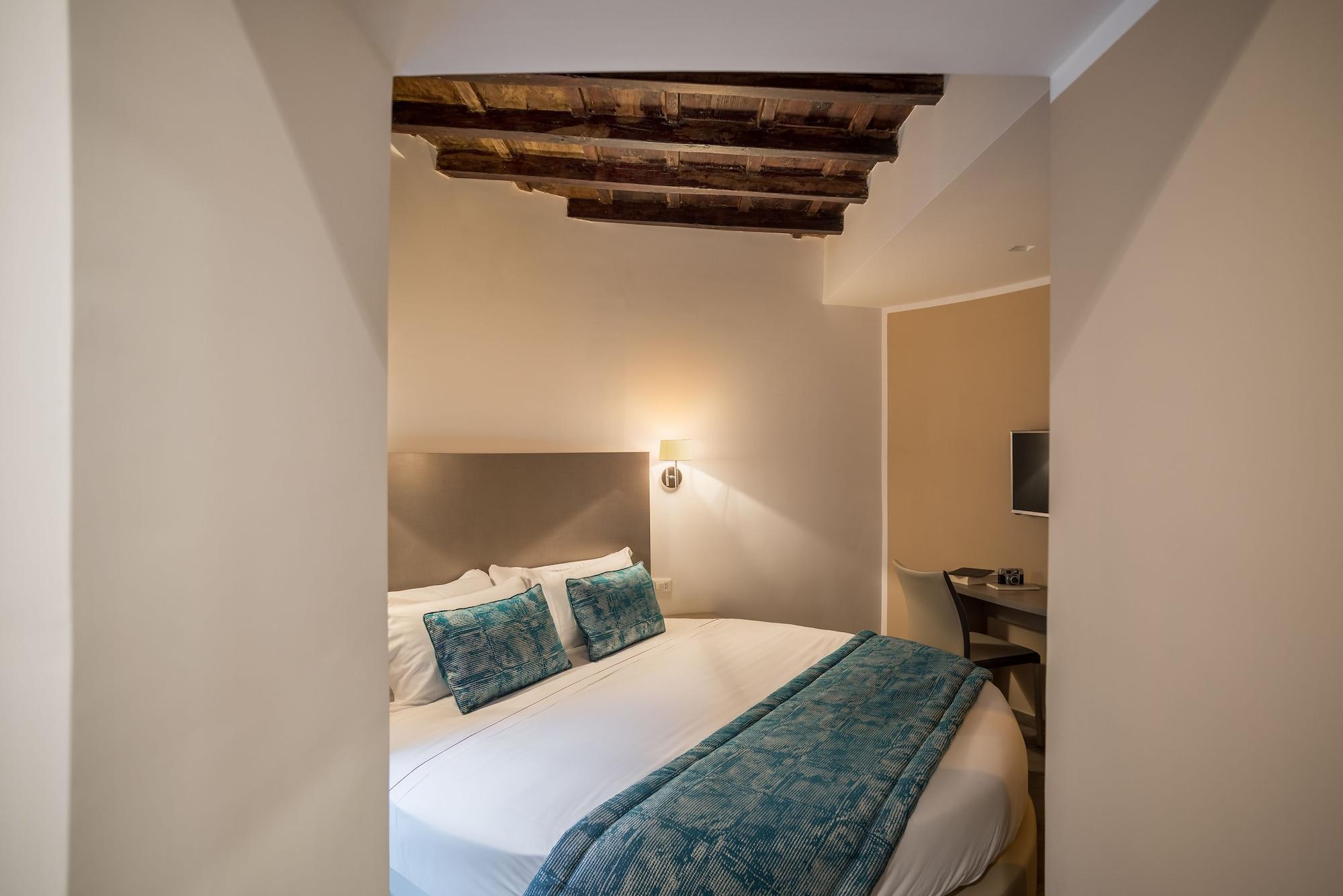 Reginella Suites 11/22