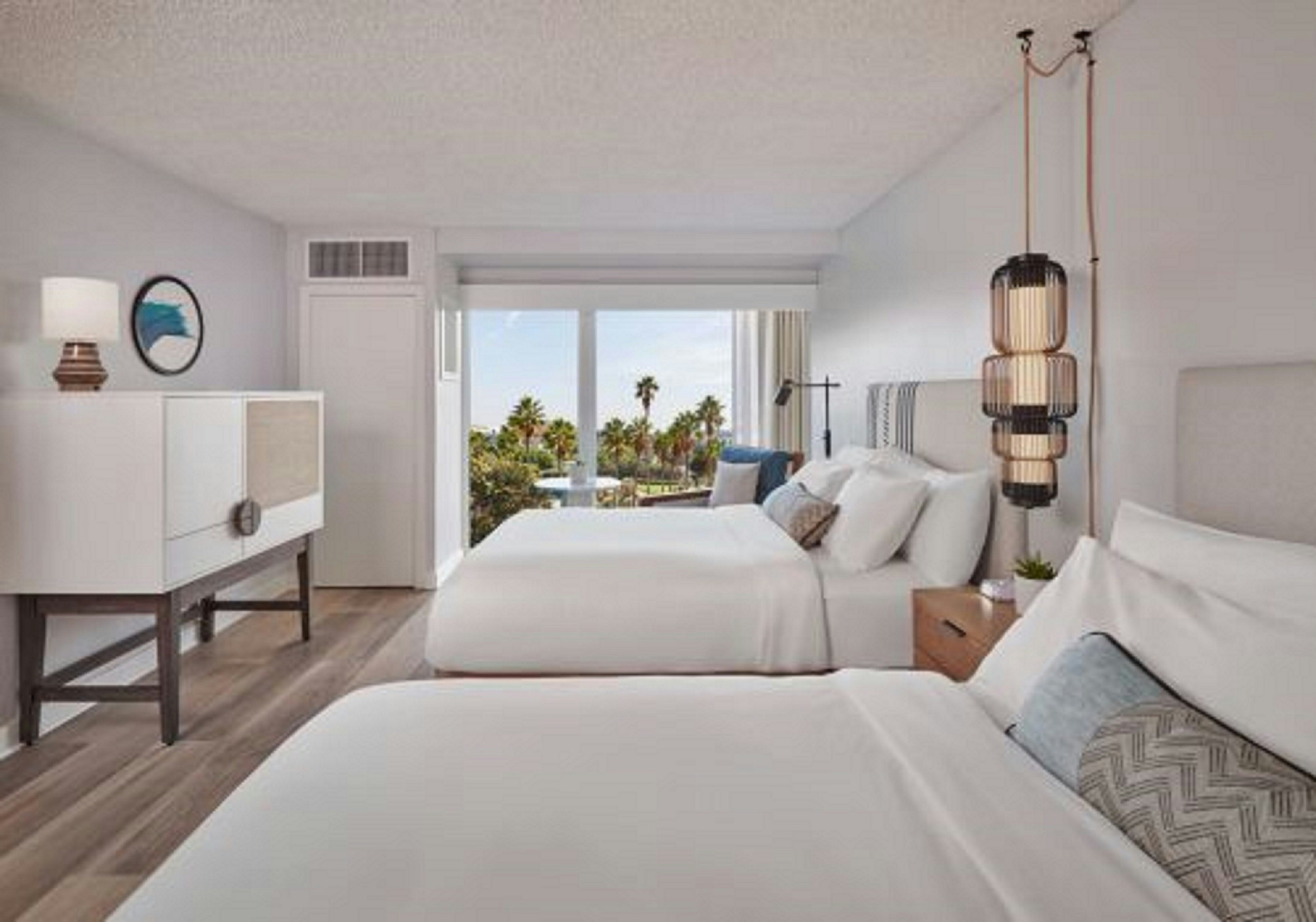 The Pierside Santa Monica 13/43