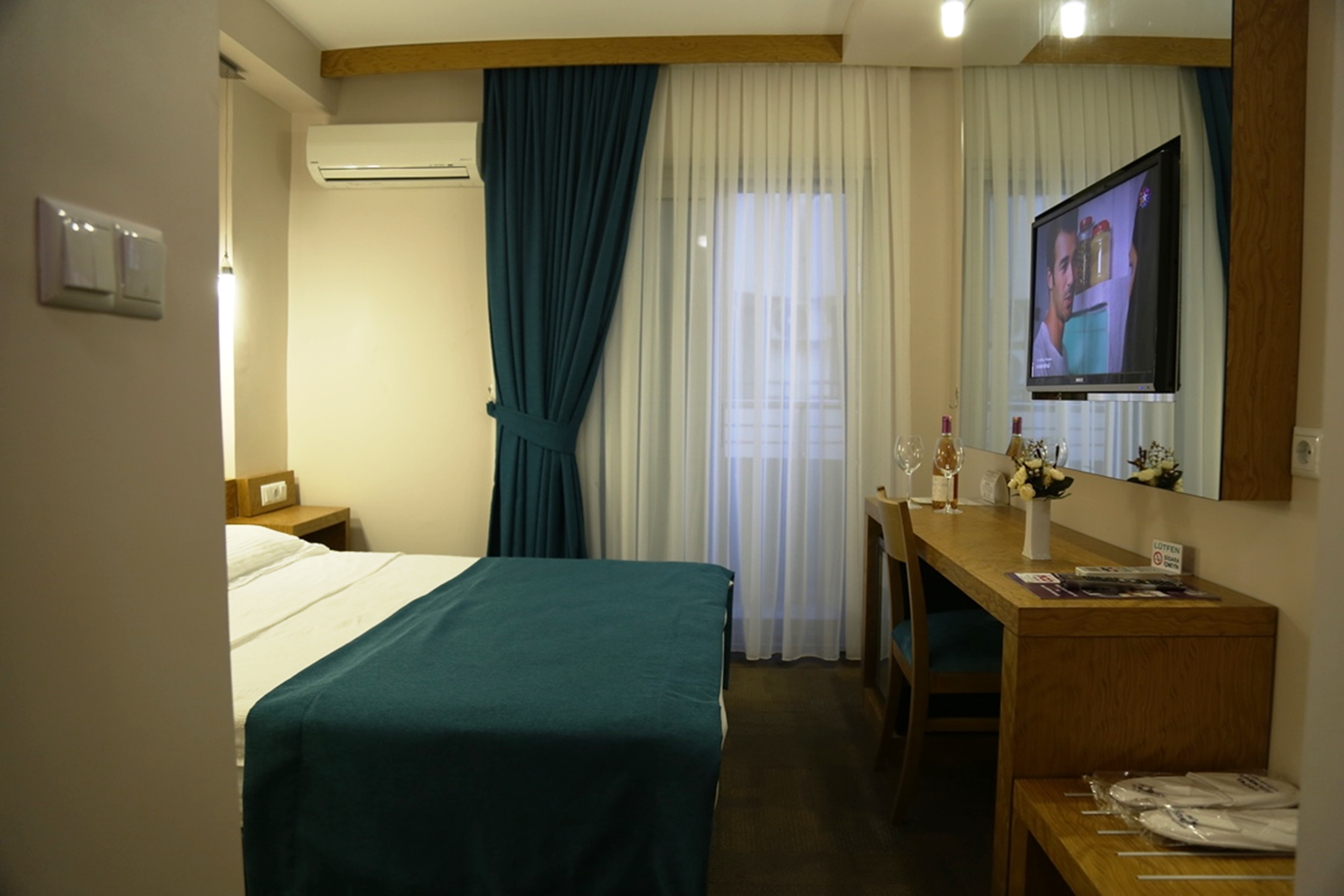 Standard, Double Bed, Hotel Istankoy Kusadasi 2/4