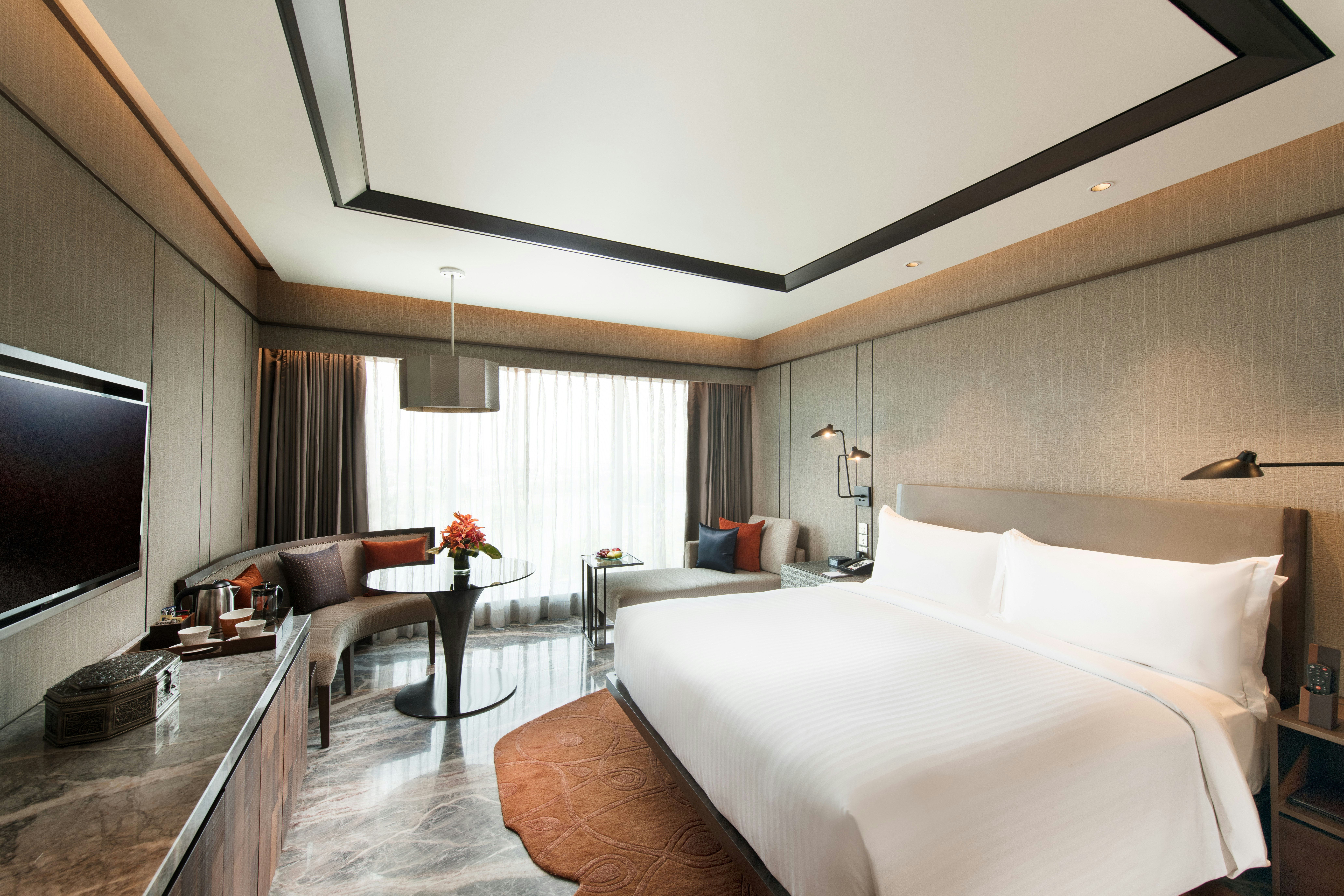 ROOM, KING BED, ACCESSIBLE