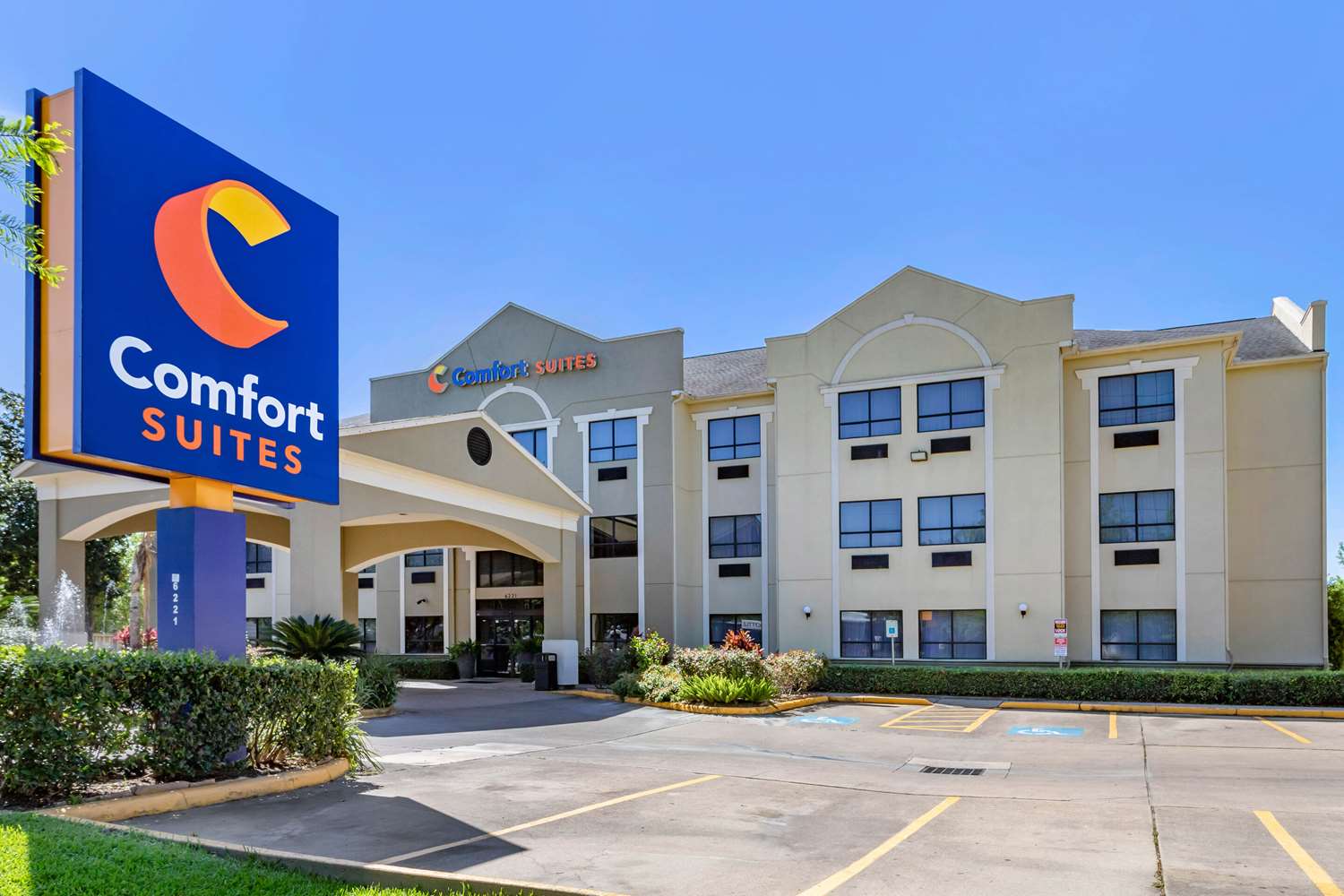 Spark by Hilton Houston near the Galleria 25/26
