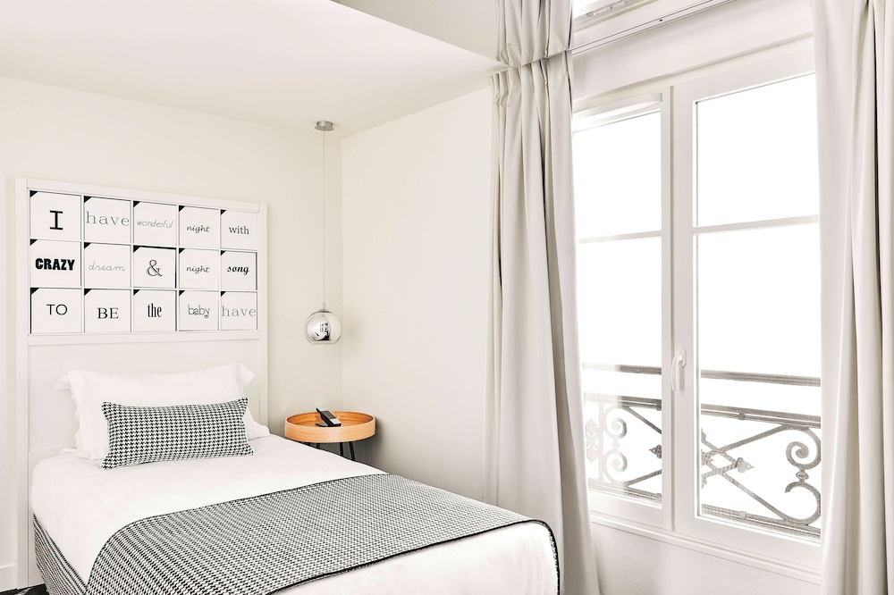 Joke Hotel Astotel 24/50