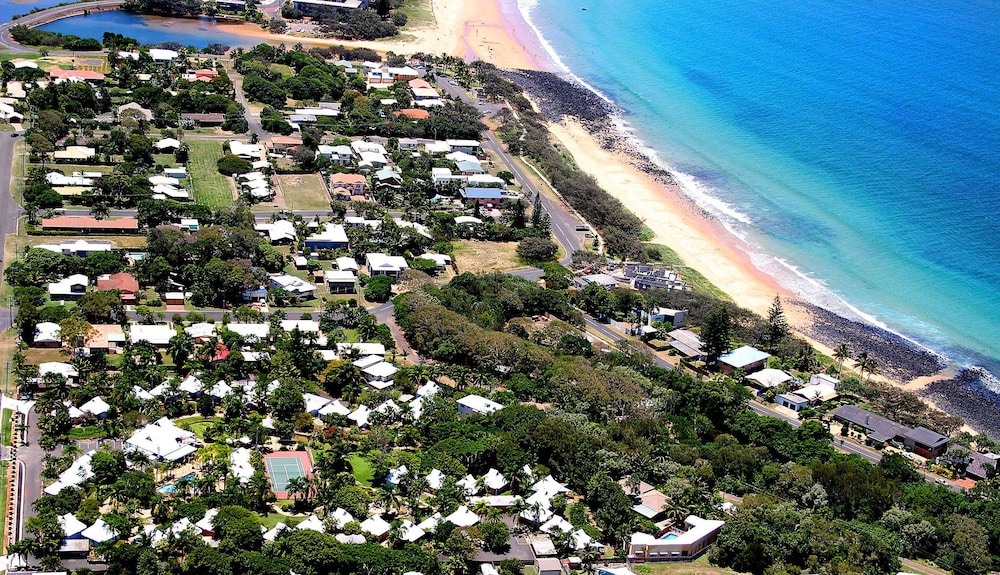 Kellys Beach Resort 40/49