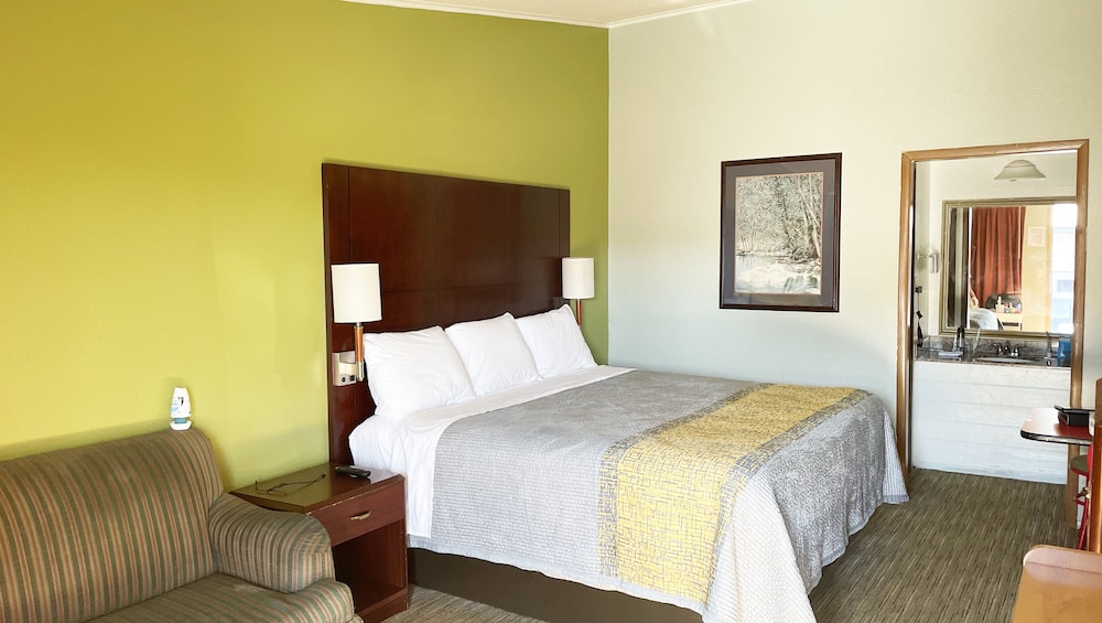 Express Inn 3/34