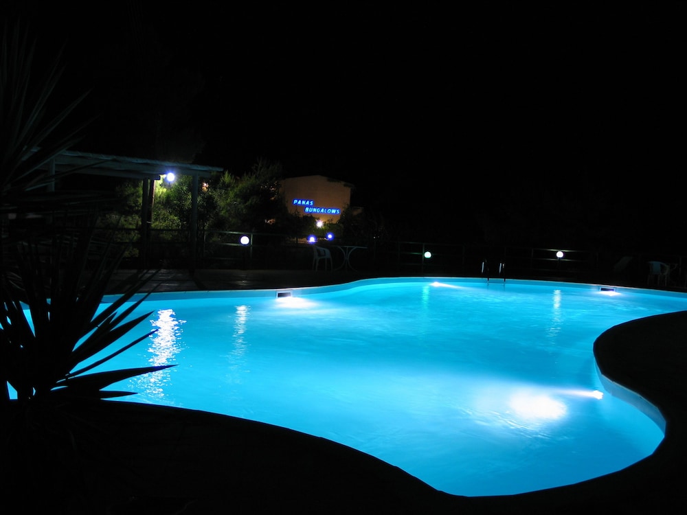 Panas Hotel 12/29