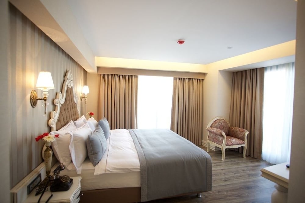 ANTHEMIS HOTEL 22/71