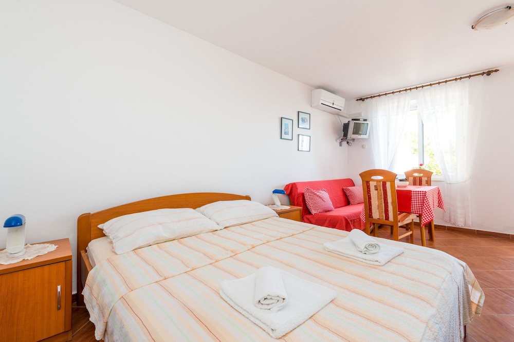 GUESTHOUSE HOME SWEET HOME 7/50