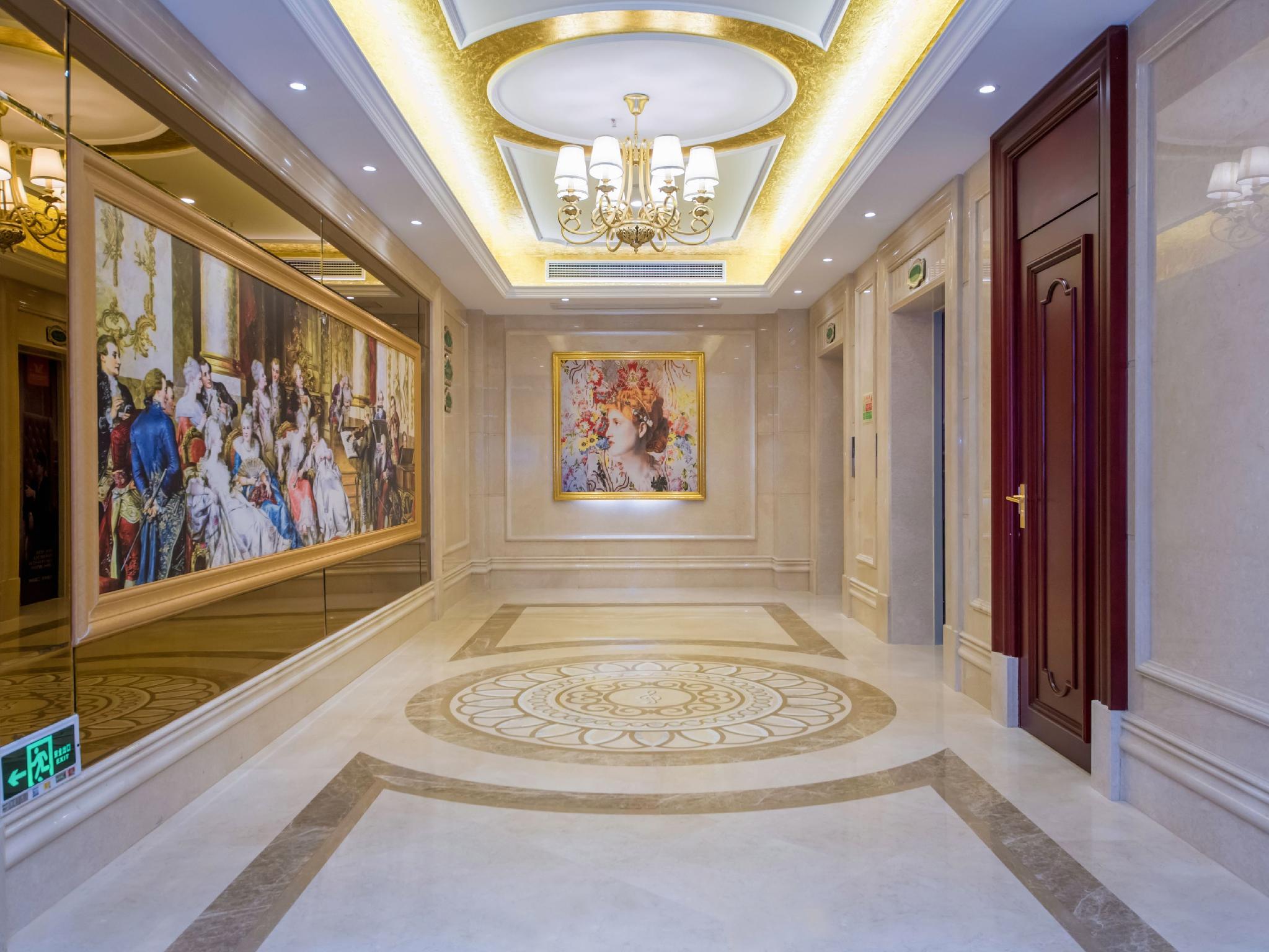 Vienna International Hotel Luotianxian 15/49