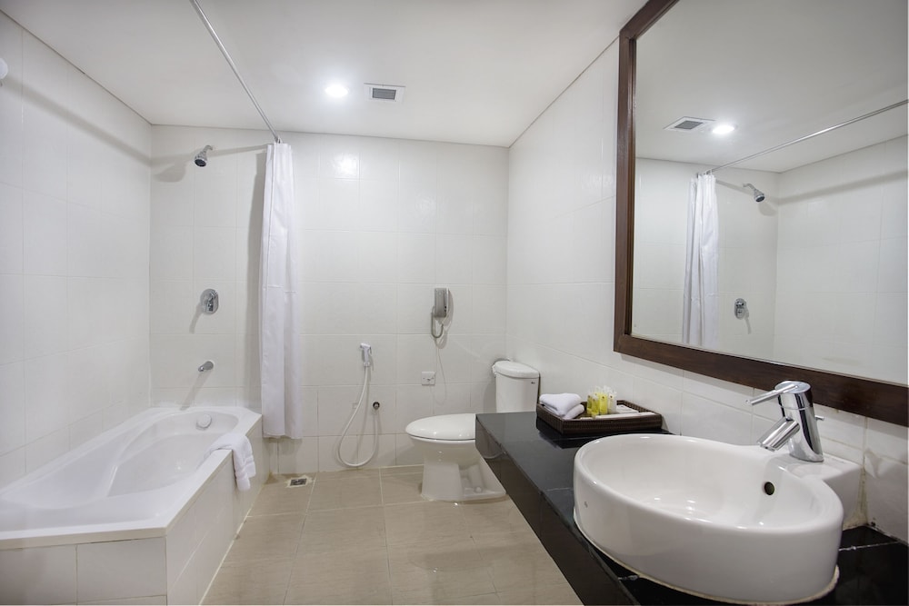 ROSE VIEW HOTEL 13/64