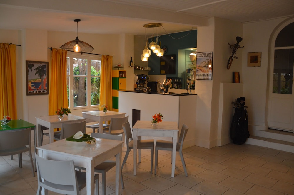 Hotel Castellamar 11/24